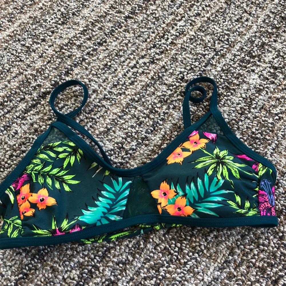 Target bikini top